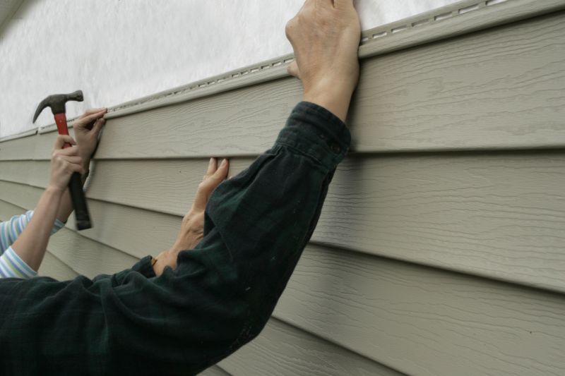 Top Siding Installation Companies in Harper Woods, MI